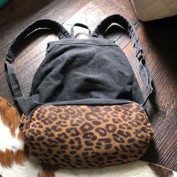 Denim animal print backpack - Picture 2 of 8